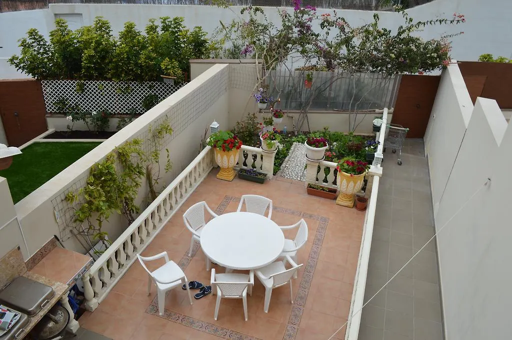 Apartamento Los Corales Hotel Playa de las Americas  0*, Playa de las Americas (Tenerife)
